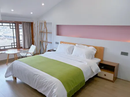 Xishi Designer Courtyard Homestay