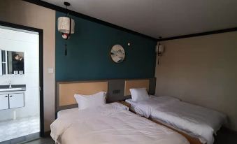 Ronghualou Homestay