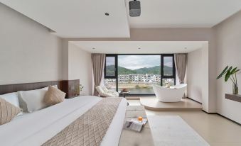 Rio Tide Retreat