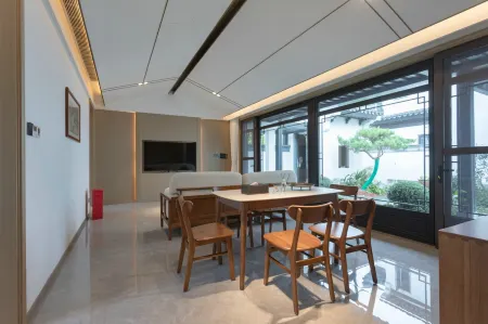 Huangshan far Luyuan Hotel Отели рядом с достопримечательностью «Yansi Wenfeng Tower»