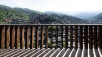 七封信·展閱安邸（西江千戶苗寨展望台） - カップル