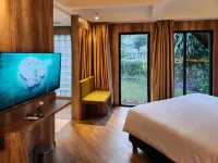 Villa Klub Bunga - by The Batu Hotel Batu Malang - วิลล่า