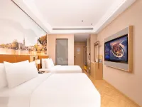 Vienna Hotel Hebi Qi County Yunmeng Avenue Hotels near Branch of Jiangxi Finance and Economics Institute of Technology