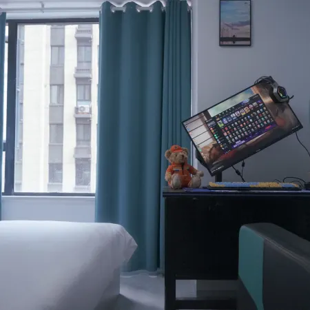 Shou Jifeng E-Sports Hotel