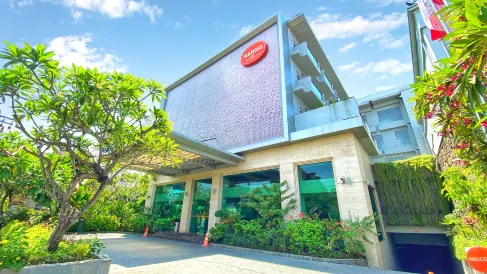 Harris Hotel Kuta Galleria - Bali