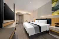 如家商旅酒店（哈爾濱中央大街火車站機場巴士店） 鄰近哈爾濱市革命遺址第一女子中學遺址的酒店