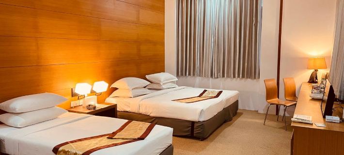 Yama Hotel & Rooftop Bar Hotel di Yangon