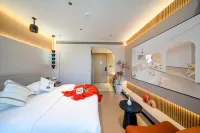 โรงแรมเป่าจิงเหมยฟิวเจอร์ (พิพิธภัณฑ์นิทรรศการเยว่ฟาง ปินหู)