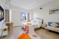 Jiuxi · Scandinavia Audiovisual Boutique Stay (Cuihu Nanping Pedestrian Street)