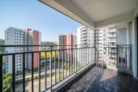 POLTTON - balcony