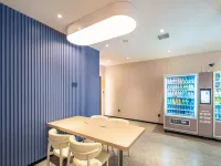Jinjiang Hotel (Zhoukou Xiangcheng City Center Square)