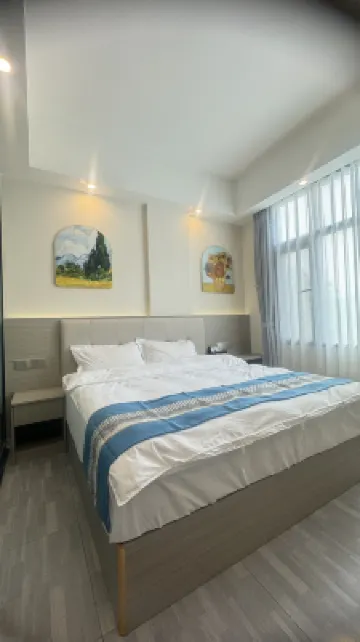 濠溪民宿 白兔瓷磚三磚融合文化體驗館（大濠沖）附近的飯店