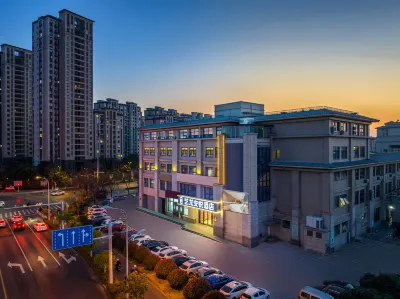 Elong Anyue Hotel (Yangzhou Wuyue Plaza Branch) Hoteller i 