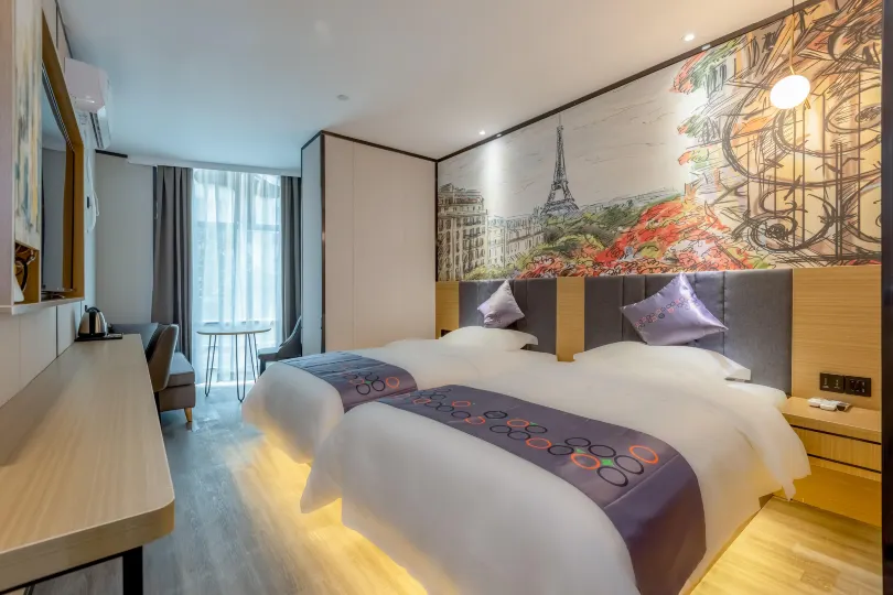Yimi Select Hotel
