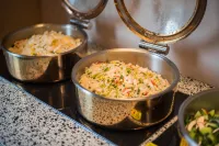 Orange Hotel (Weihai Weigao Plaza Xingfumen Branch) - พร้อมอาหารเช้า