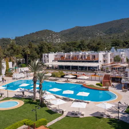 DoubleTree by Hilton Bodrum Isil Club Ultra All Inclusive Resort