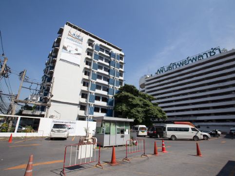 ดีเฮ้าส์ งามวงศ์วาน เรสซิเดนซ์