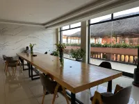 2000 Hotel Downtown Kigali