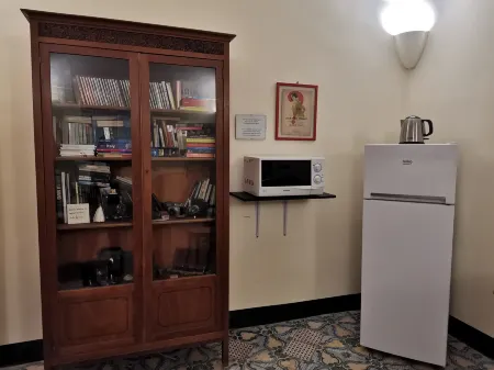 Novecento Отели в г. Paceco