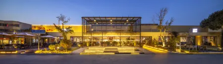 Ramada Encore by Wyndham Shanghai Pudong Airport