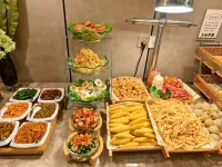 Homeinn Plus Hotel (Tai'an Dongyue Street Renault Wuyue Plaza)