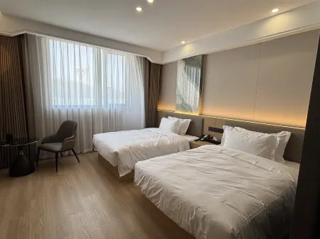 Bojing Hotel Отели рядом с достопримечательностью «Hua'ao Island»