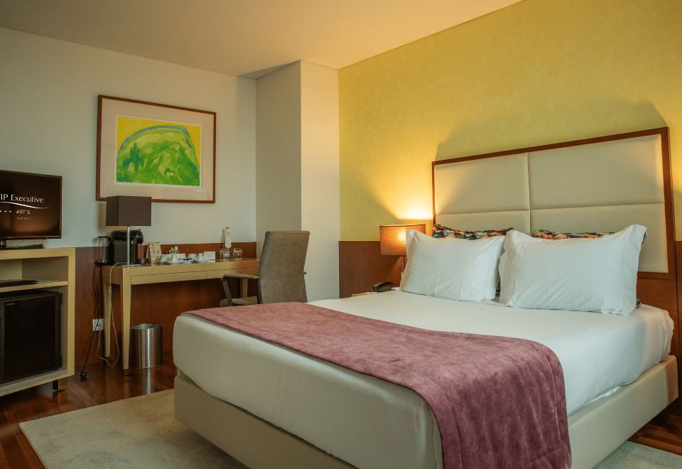 VIP 이그제큐티브 아츠 호텔 썸네일