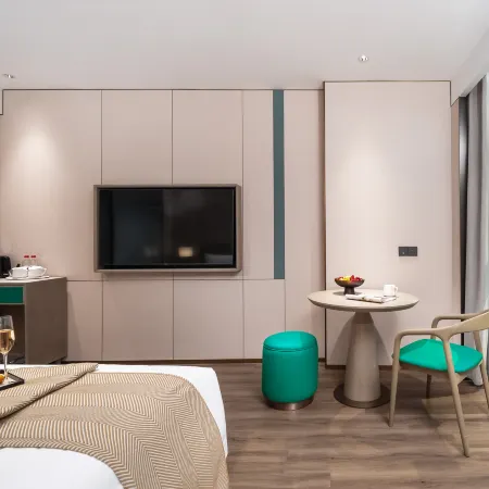 Yunji Hotel (De Xing Square Store)