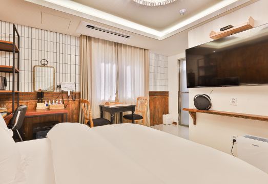 2월 리버사이드 경산점 외관 사진