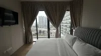 Datum Jelatek Superb Suite KL By LH