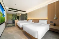 Hanlin Hotel (Suining Wanda Plaza) Hotels near Sichuan Suining Normal School