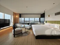 SFEEL Designer Hotel (Yibin Future Square Branch) - 3-Star