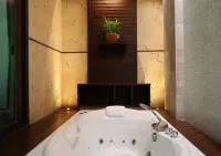 萊利村莊度假村及水療中心 - 浪漫/情侶