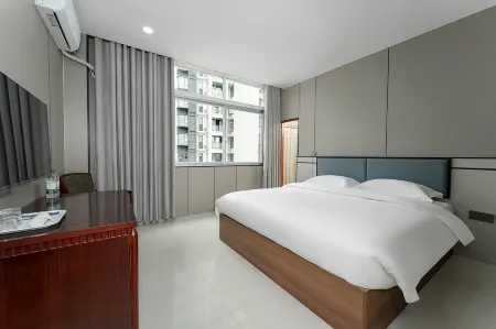 Ruijin Dongsheng Wan Hong Hotel Отели рядом с достопримечательностью «Ruijin Revolutionary Relic Site»