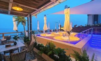Guanlan Residence Seaview Resort Villa (Qingdao May 4th Plaza Vientiane City Shop)