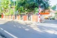 Hotel O Jakarta near One Belpark Mall formerly Wisma Minongga Hotels in Majalaya
