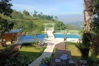 Mendulang by Belza Lembang