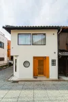 NEW!  5 minutes from JR Tambaguchi Station, Modern Japanese Style, Beautiful 2 Floor Townhouse