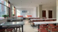 Xinyuanxiang Hotel