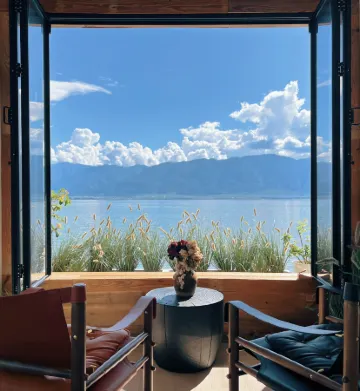 The Clouds Seaview Inn