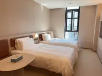 Hanting Hotel (Wenling Wanda Plaza Sanxing Avenue Branch)