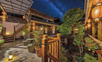 The Old Town of Lijiang Time · Small House · View of the Ancient City Panorama (Beimen Store)