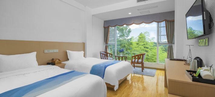 Yindingfeng Hotel Hotel di Qionglai