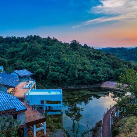 kapok Lane Garden Hotel
