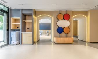 Homeinn Hotel (Datong Ancient City West Gate Store)