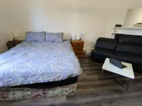 Downtown Backpackers Hostel Perth - note - Valid Passport required for check in Hotels in East Perth