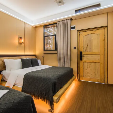 Longshan Wangjianglou Homestay