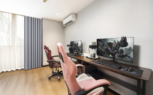 Green E-sports Hotel (Hai'an Changjiang Middle Road High-speed Railway Station)