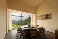 Mountain and River Geometry · Deer and College | Xiyuan Holiday Homestay - Bar