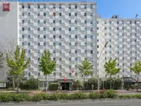 Ibis Paris Porte d'Orléans Hotels near ESG Management School